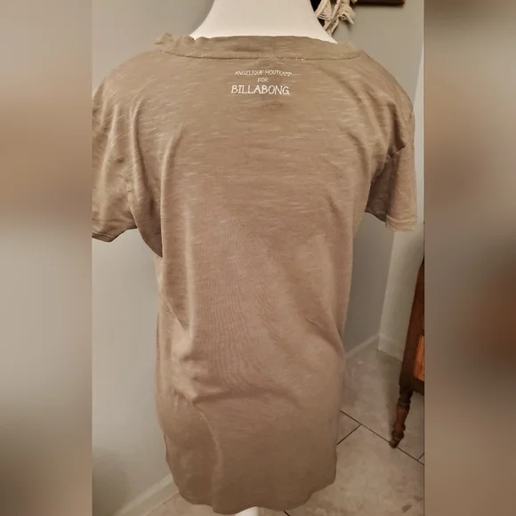 Billabong Brown Graphic Tee - Picture 4 of 7